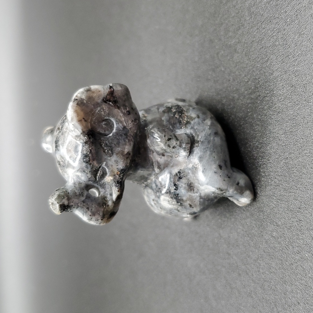 Black Rultilated Quartz Elephant 🐘 - Picture 3 of 5